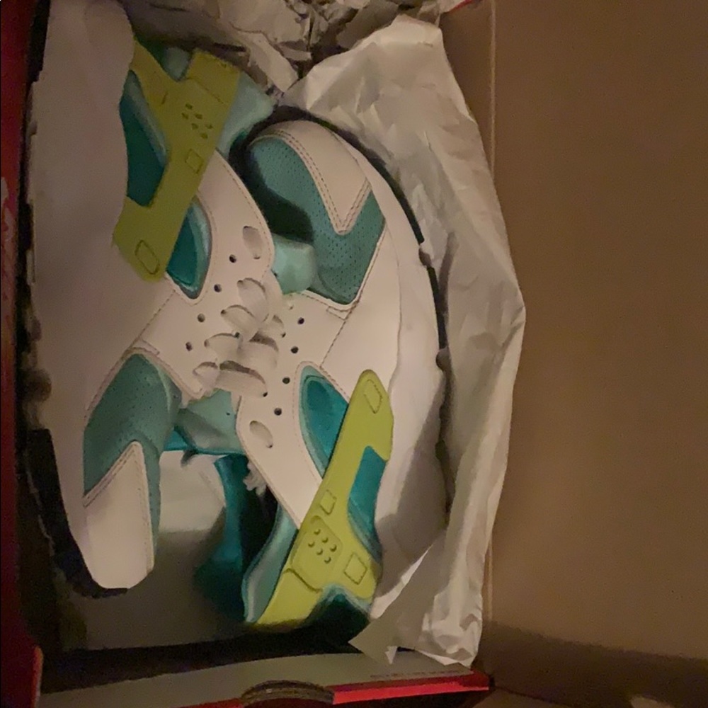 Nike Huaraches